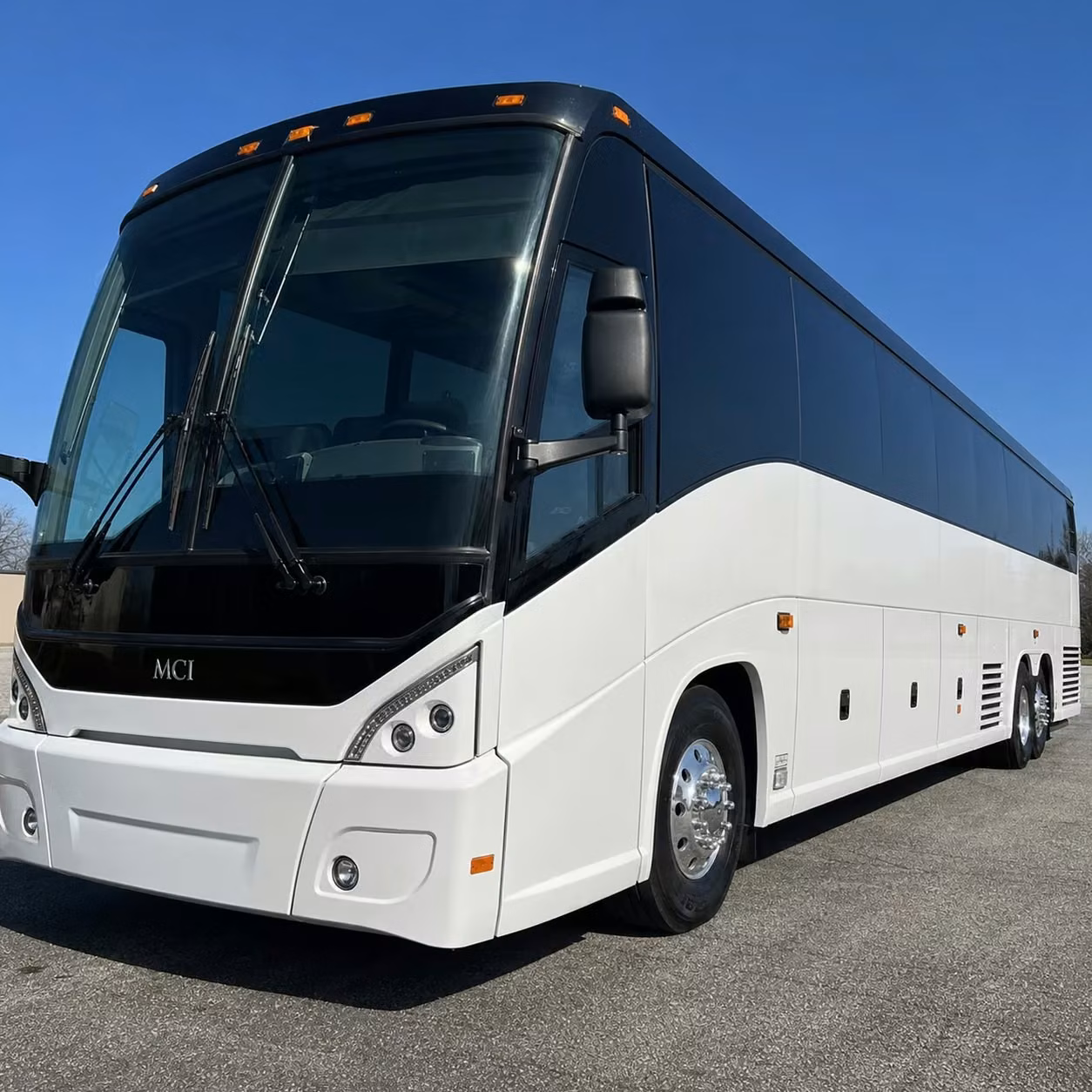bus rental options for st paul trips