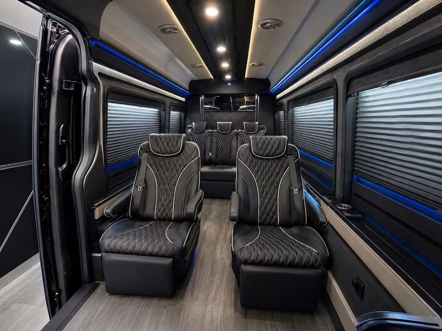 charterbusrentalstpaul com is the go to for msp cruise and tour group transfers in st paul