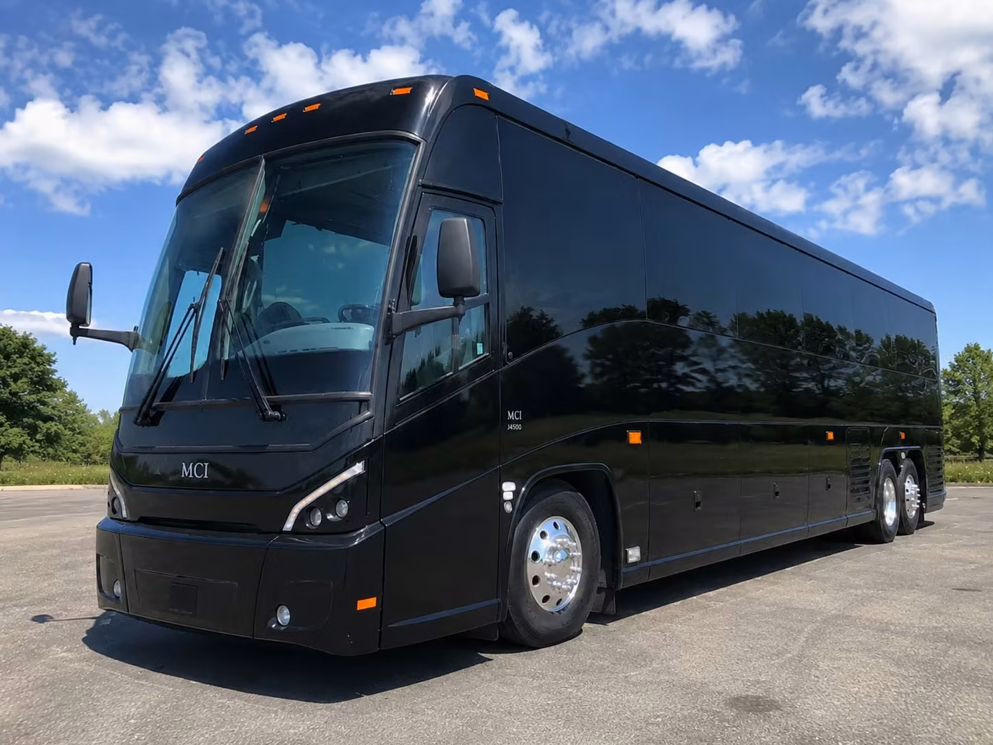 corporate event shuttles and employee transportation in st paul