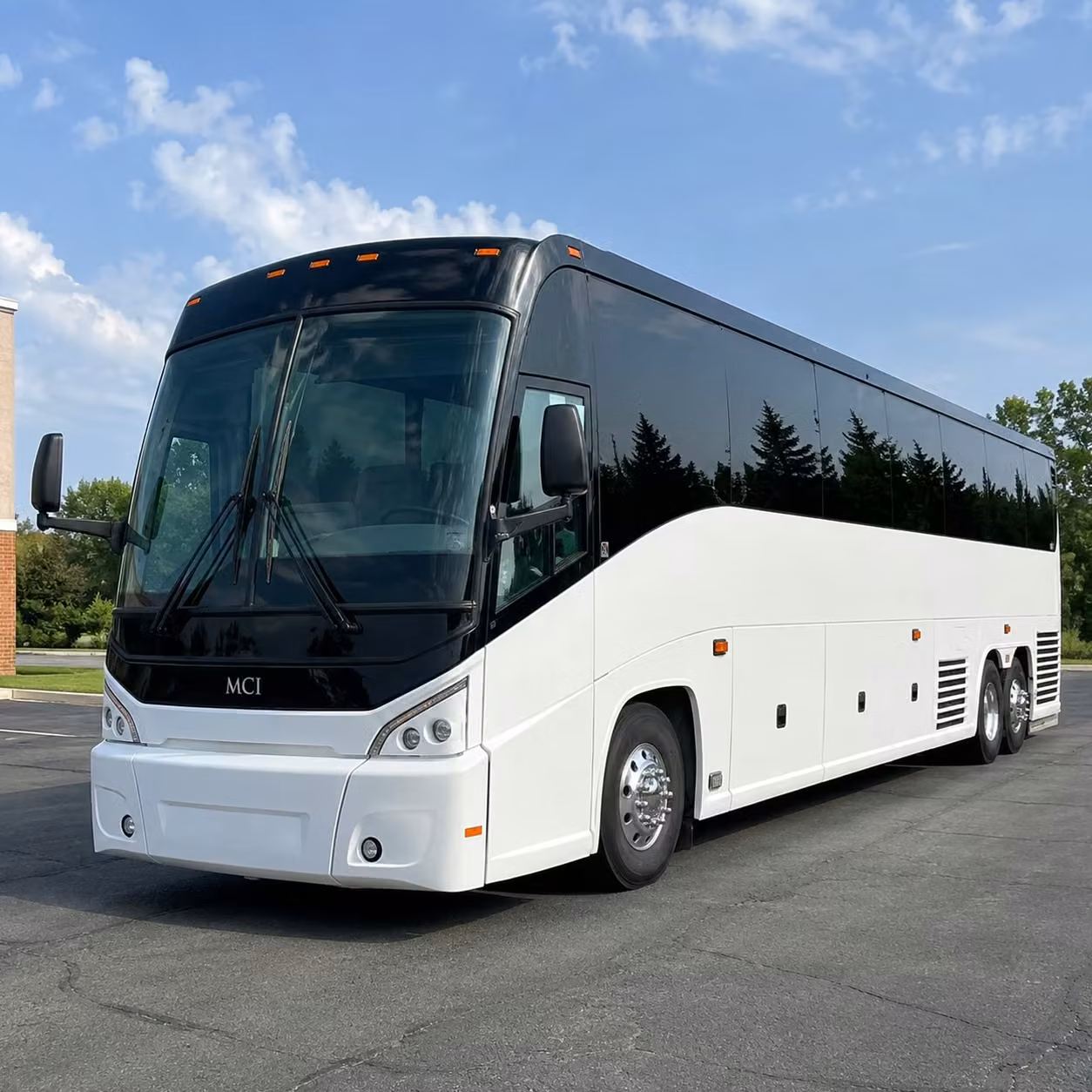 rather than renting a fleet of cars book one long distance bus for st paul corporate groups and convention travel